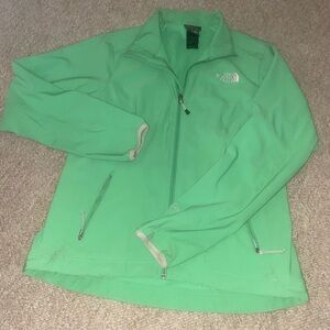 The north face green jacket with pockets zip up